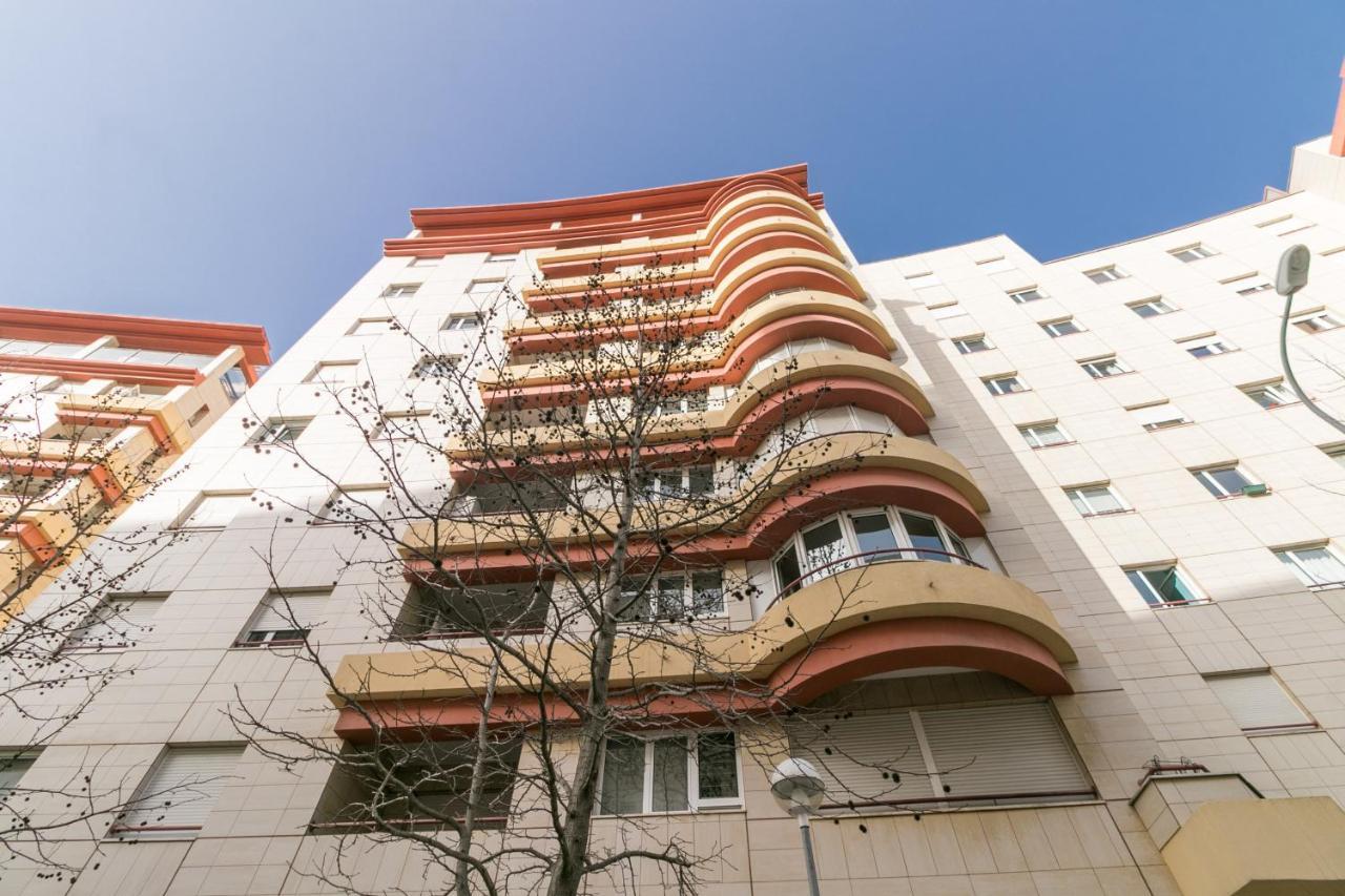 דירות ליסבון Premium Flat In Upscale Area, Balcony, Parking מראה חיצוני תמונה